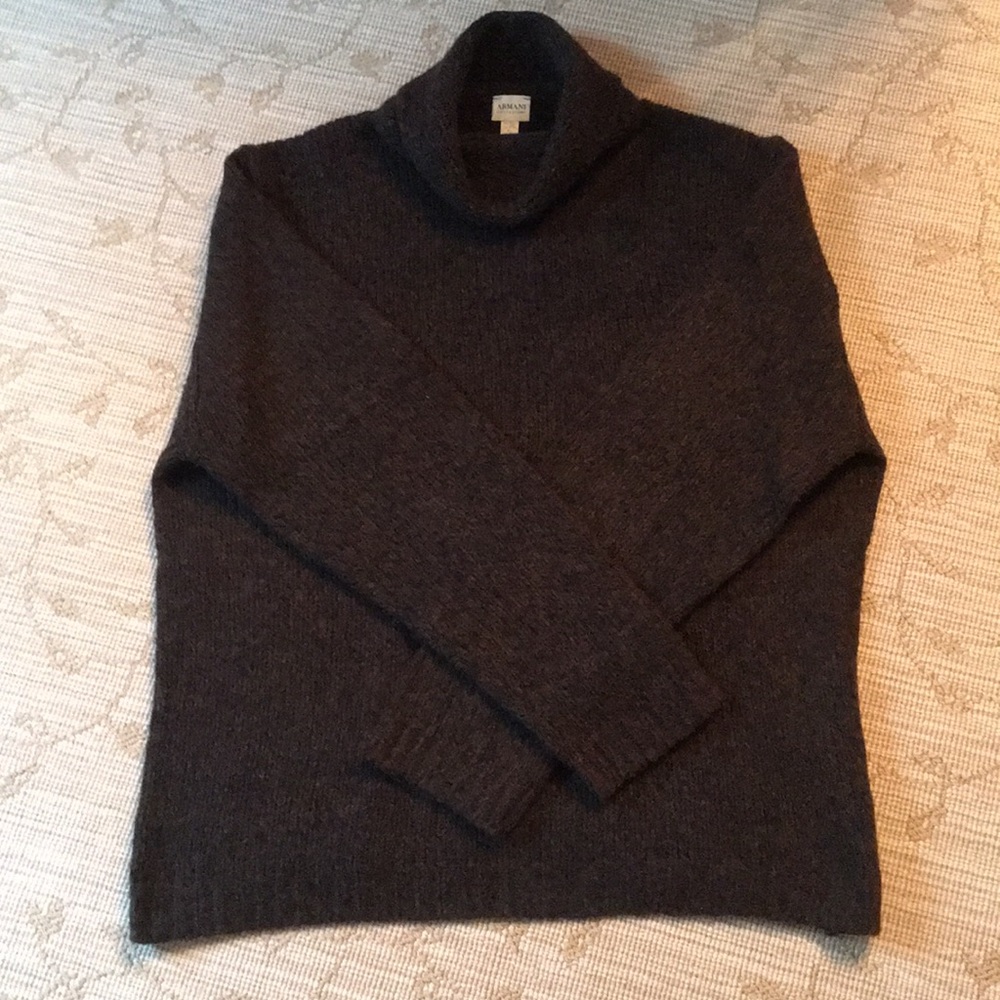 Men’s Giorgio Armani sweater - dark brown